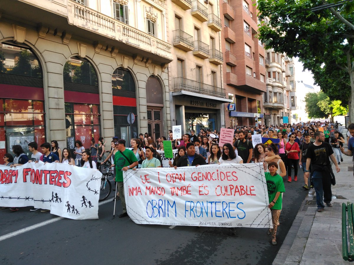 NoennostrenomLl's tweet photo. Aquesta no és la nostra Europa! #28Mobrimfronteres https://t.co/Tm6yQXnCfZ