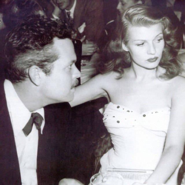 Fascinating Historical Picture of Rita Hayworth in 1945 