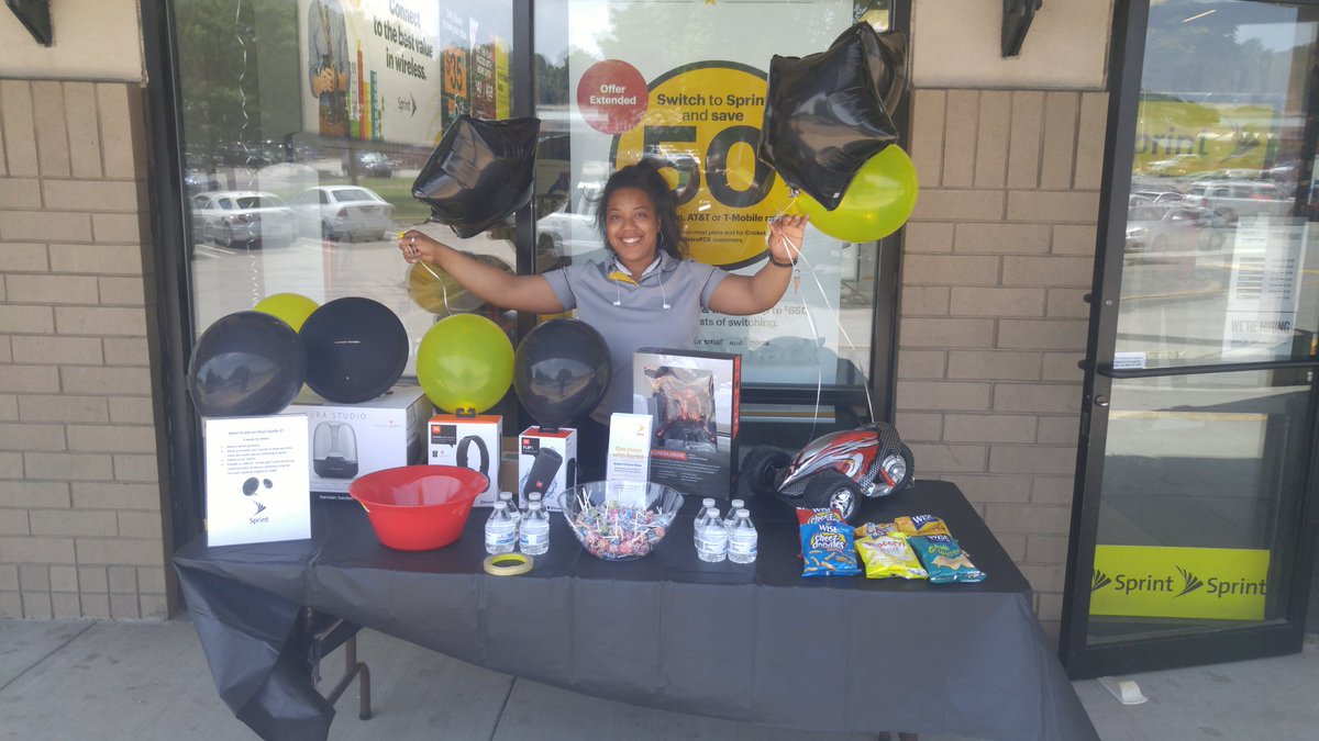 Stop by and see Shareese at our #SprintSaysThanks even in Edgewood Towne Center