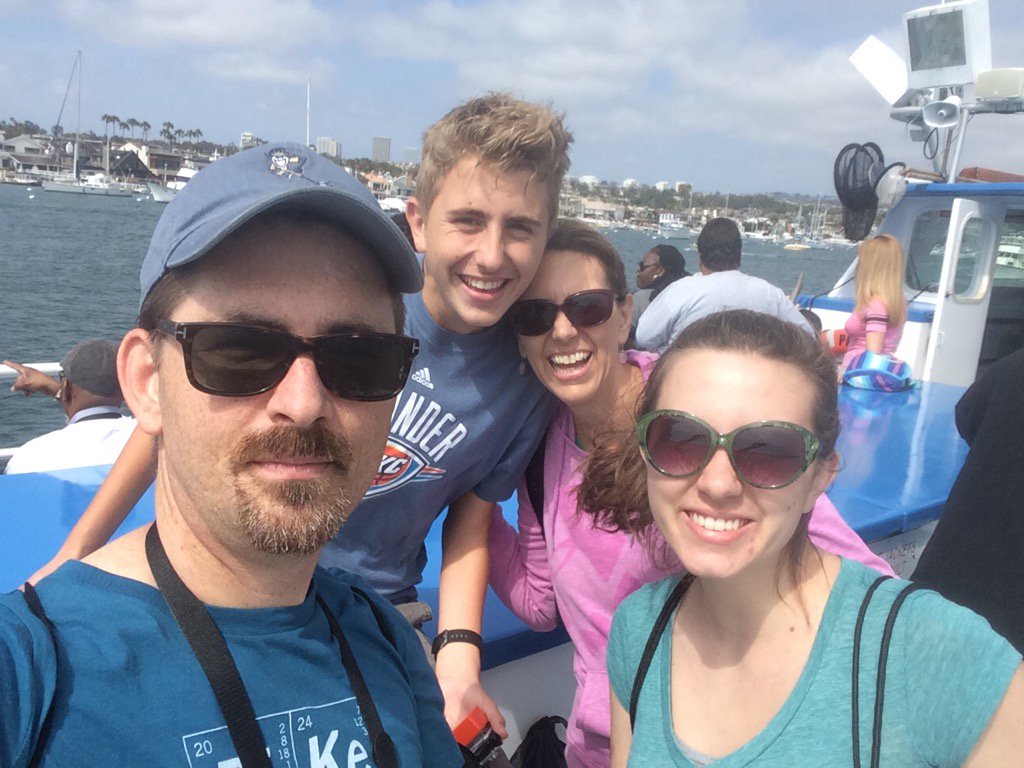 finleyda4's tweet photo. Heading out from Newport for some Whale Watching. https://t.co/CssdF6FB38