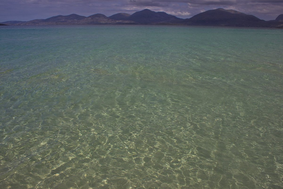 aleanbh's tweet photo. #lp #LPinScotland Should have been in the Outer Hebrides today - Luskentyre beach was at its finest! https://t.co/CsZzIOBiJs