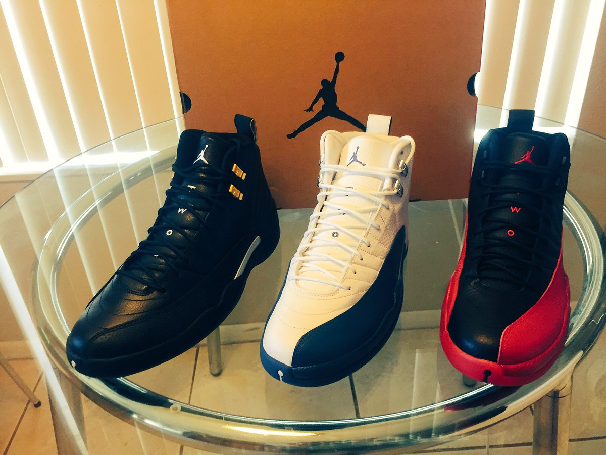 NixKix24's tweet photo. Just copped the #FluGame12s to add to my #FrenchBlue12s and #Master12s ๐ฅ๐ฅ๐ฅ๐ฅ๐ฅ https://t.co/Okd1D9Aqsb