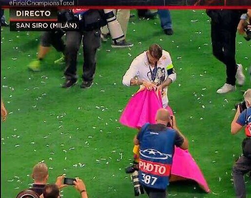 Ahora sí que sí ... Qué grande Sergio Ramos #halamadrid 🏆