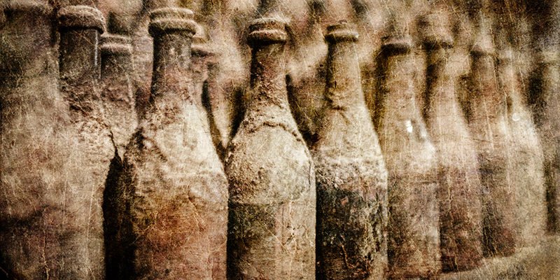 What does "vintage" really mean when talking about #wine? bit.ly/1TXvkrV via <a href="/VinePair/">VinePair</a>