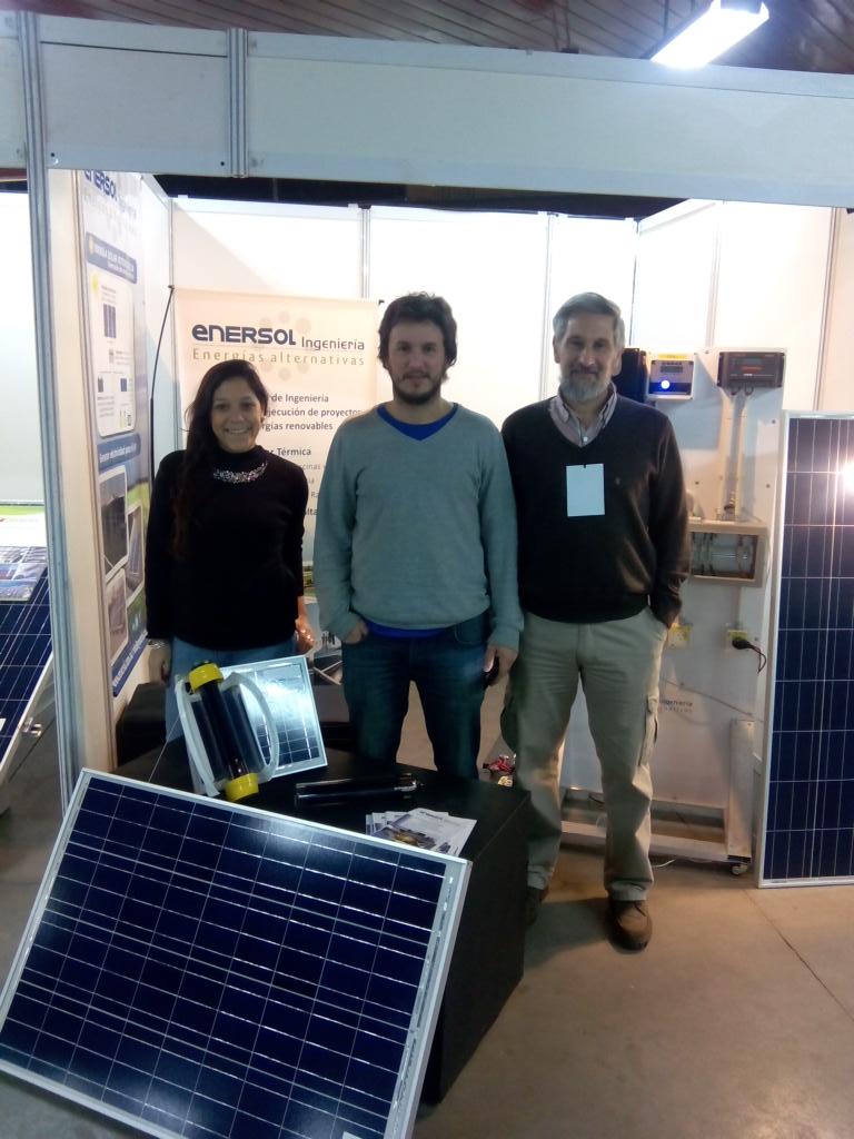 encacs_ar's tweet photo. La tropa de @Enersol_ing  presente en #ExpoEncacs https://t.co/3efQJu61oq