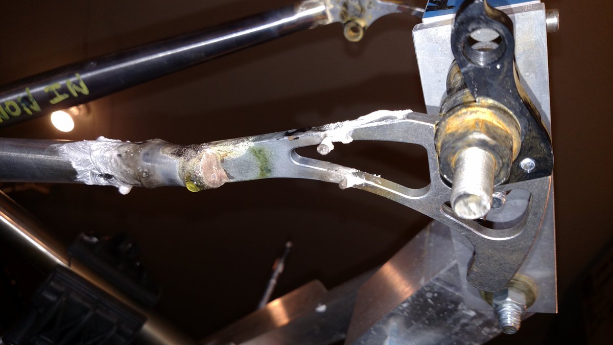 VarcoCycles's tweet image. Time for some clean up! #FrameBuilding #VarcoCycles