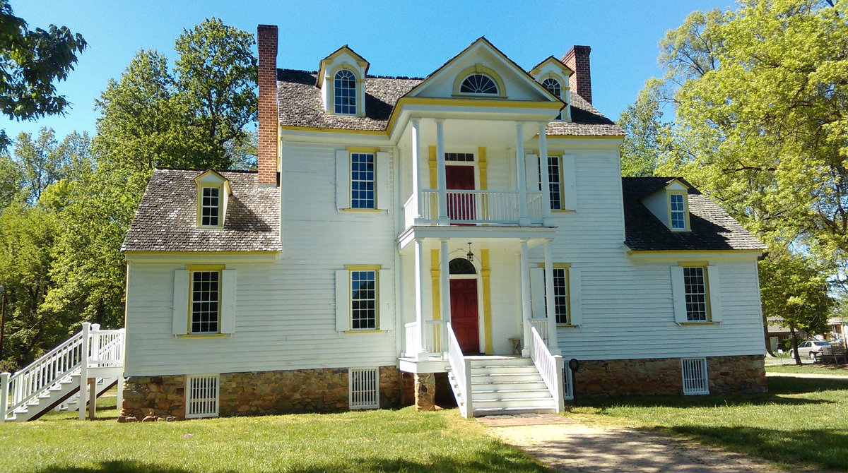 1815Rosedale's tweet photo. Enjoy this summer weather at Rosedale.  Grounds and gardens are free, or take a house tour for $10 plus tax https://t.co/LVATUMTDiI