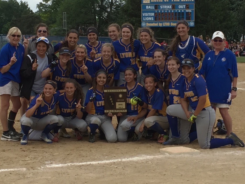 LT Softball tweet media