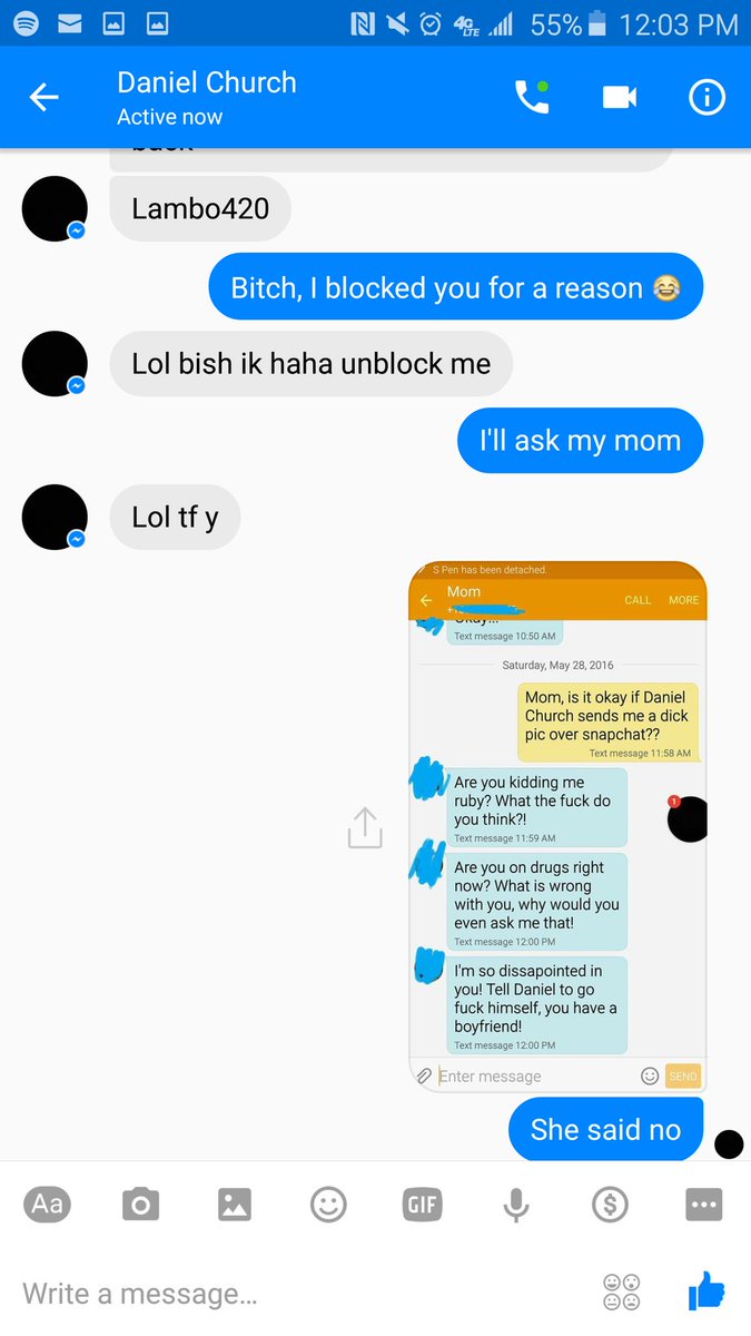 RubySteel1's tweet photo. When thirsty hoes want to send you nudes but your mom says no 😂😂😂 https://t.co/paY8gtVFoC