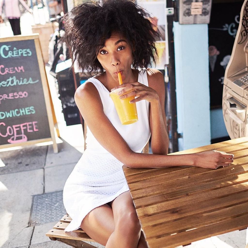 Smoothie Saturday with #FordWomen's @miyandajacobs for <a href="/tommyhilfigher/">tommyhilfigher</a> 😎 by <a href="/fordmodels/">FORD MODELS</a> #model