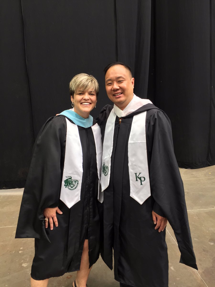 dangjim's tweet image. Peace out #class2k16.