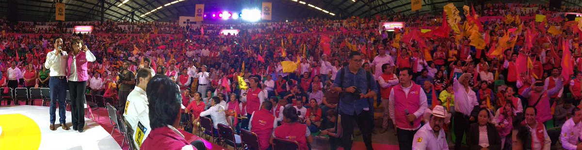 RafaHSoriano's tweet photo. Es tiempo de desterrar el autoritarismo feudal en  Hidalgo para que gobierne la gente con @GuadarramaPP @PRDHidalgo https://t.co/kr1eL1hjm2