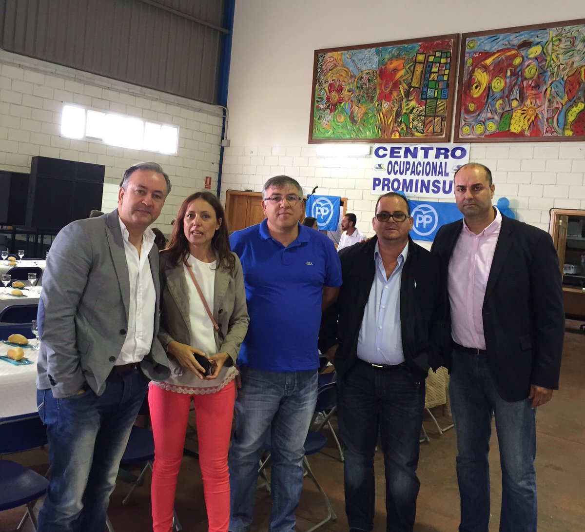 cristinatavio's tweet photo. Ya #finalchampionstotal apoyando @MarcaEspana Gracias @ppgranadilla X gran día #homenaje #piñascostillas #garbanzas https://t.co/zRsjUKP1rU