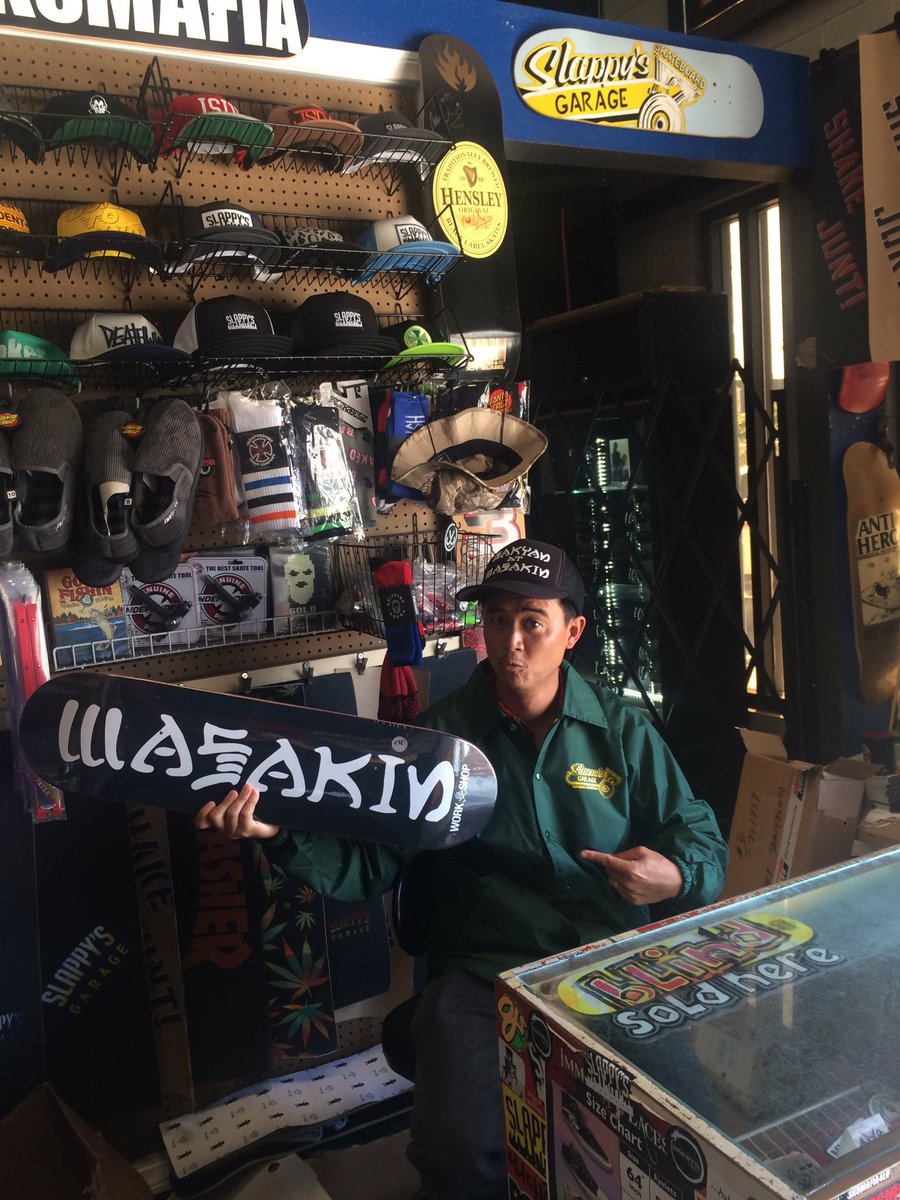 WillySantos's tweet photo. ๐ @slappysgarage #slappysgarage ๐ท ๐๐ฝ๐ฅ๐ฏ #JasonCarney @willysworkshop #willysworkshop #RideAndHakai #SakyanAtWasakin https://t.co/AoCAZvqrem