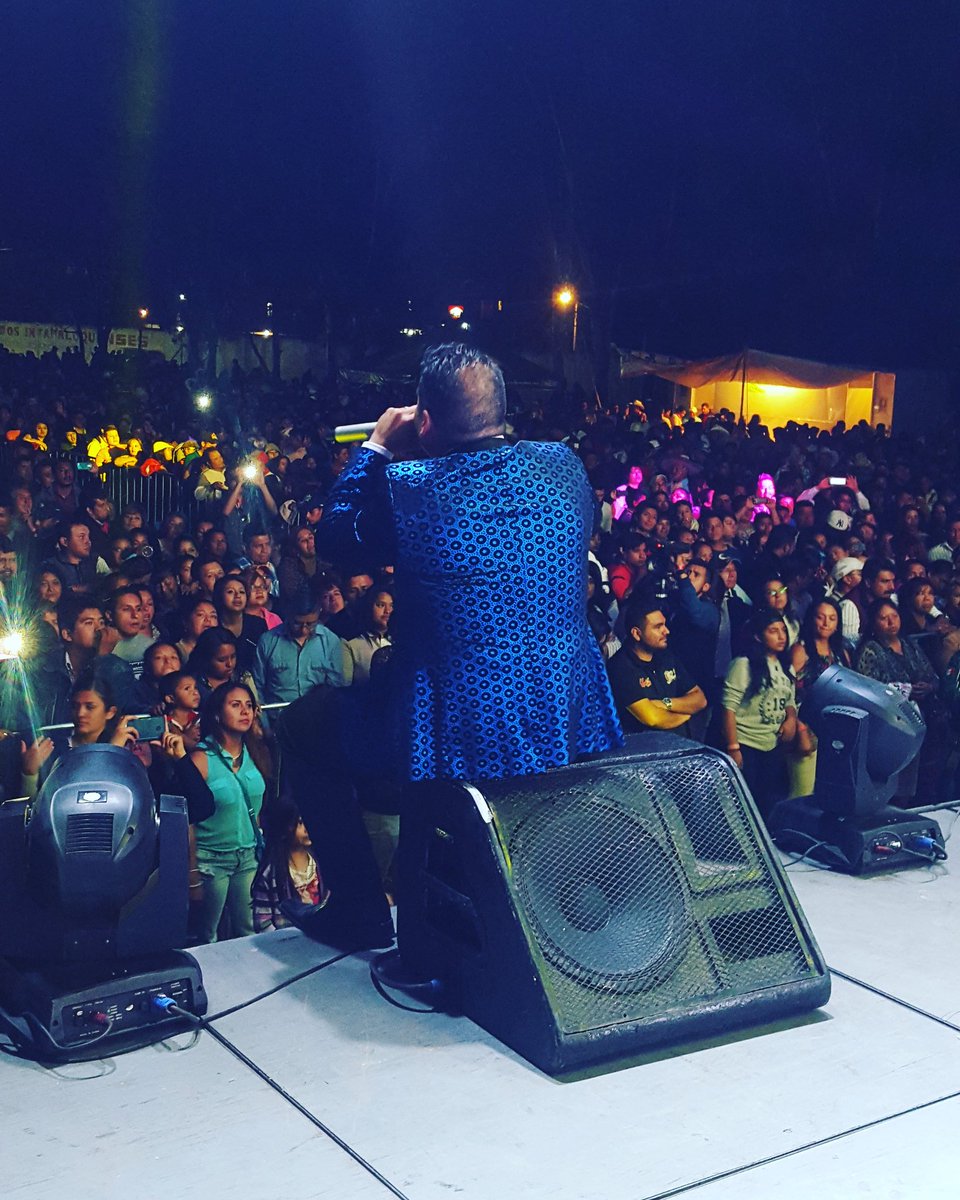 Ya andamos aquí de nuevo!! Saludos raza, siganme!!  Gracias por él apoyo a Banda La Autentica de Jerez #Andelee
