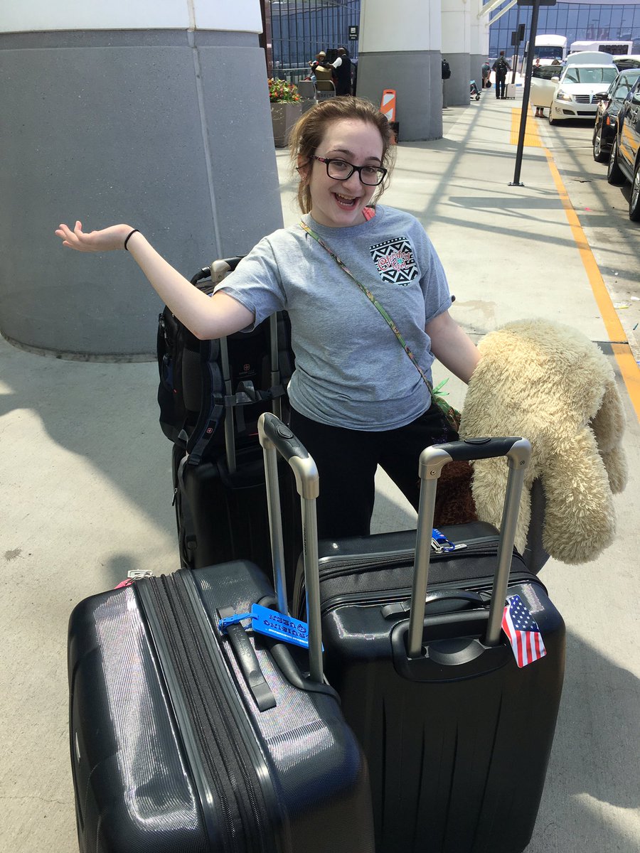LymePrincessSam's tweet photo. Off to Germany for my #Lyme healing journey! #SAMsHealingJourney https://t.co/vzIOmpnBmk