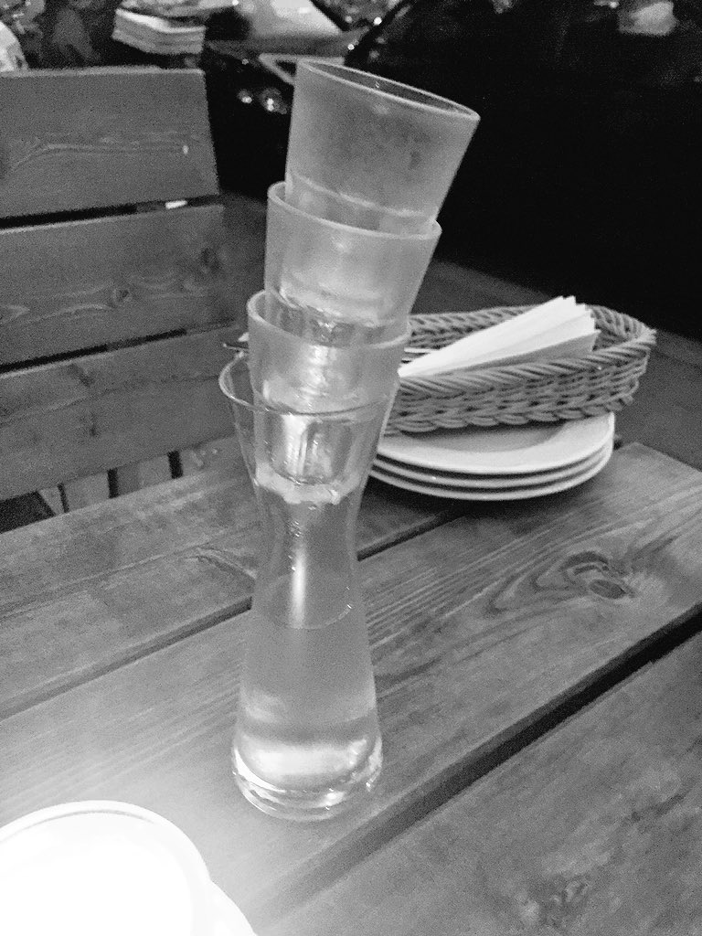 ColdWavesPrjkt's tweet photo. Cold Vodka #proleteriat https://t.co/pHu6hBTC1x
