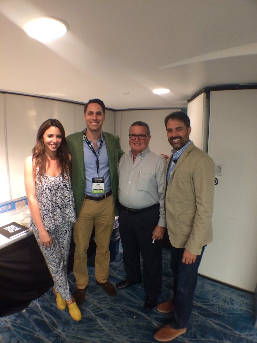 EchoComNet's tweet image. What a great way to close the afternoon @Agrohack #agrohack #caribehilton #cobianmedia