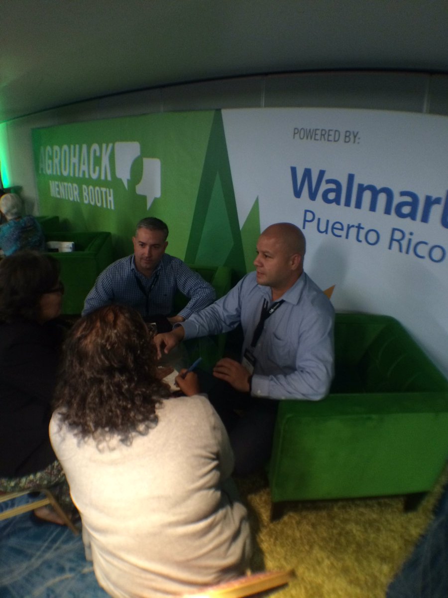 EchoComNet's tweet image. What a great way to close the afternoon @Agrohack #agrohack #caribehilton #cobianmedia