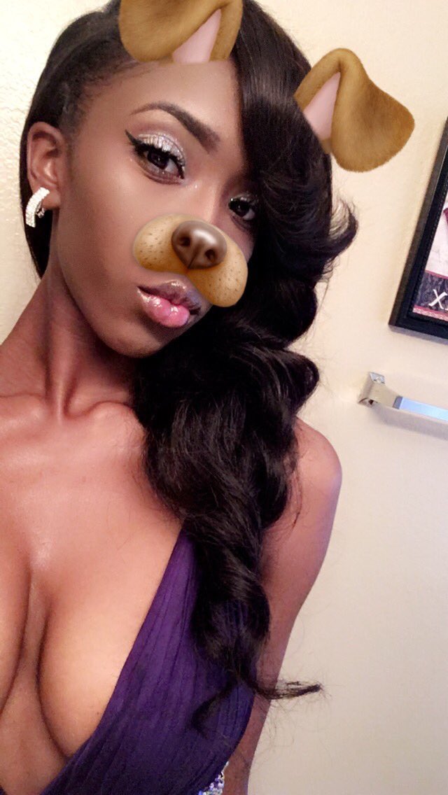 AlphaBlkQueens's tweet photo. 🍫🍫 https://t.co/dQRkk6rh8r