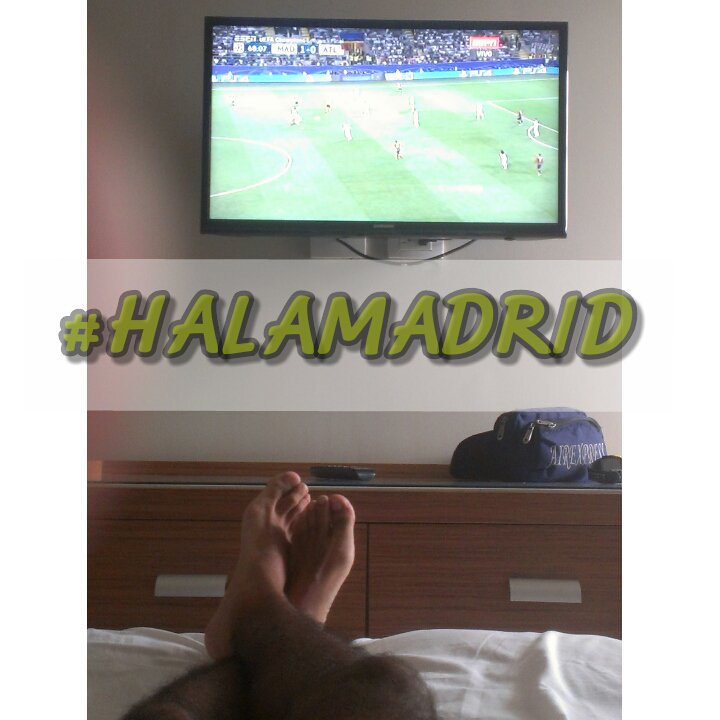 PIBE_CORDOBA's tweet photo. RELAJADO EN EL HOTEL VIENDO LA FINAL #UCL #Real-Atlético por #CHAMPIONSxESPN #PAMPATAR #VENEZUELA https://t.co/kvK70JnfLv