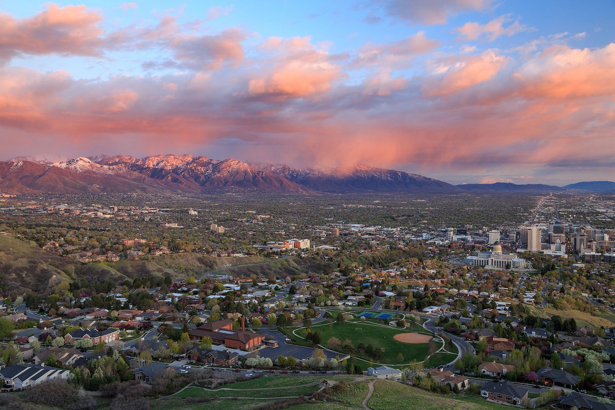 IrvineTechCorp's tweet photo. Unicorns along the Wasatch: Utah's flourishing startup and enterprise scene - https://t.co/EOYL2aBO4a #tech https://t.co/a9ohs6VAj8