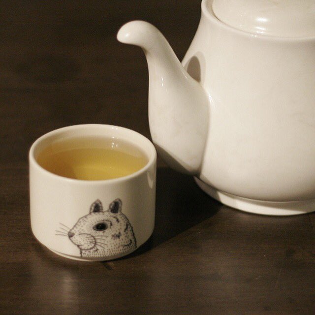 GoodSips's tweet photo. It's gross out today! If you come visit us in the rain, we'll pour you a hot cardamom, vanilla toddy while you shop! https://t.co/J2VnkAkS4P