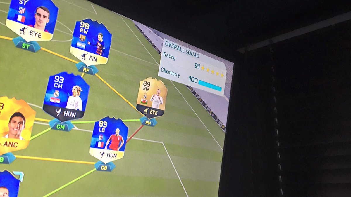 XtraaYT's tweet photo. Fucking buzzing #191draft https://t.co/9lIEzc9Rto