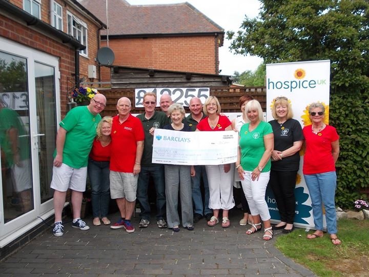 RodStewartFC's tweet photo. RSFC cheque presentation to @hospiceuk with patron Mary and the team @rodstewart #teamrsfc #hospiceuk #rodstewart https://t.co/Br04UOYlCu