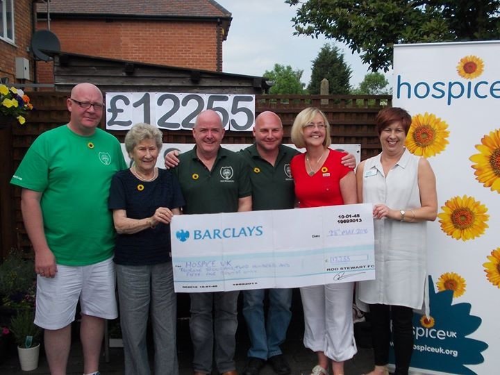 RodStewartFC's tweet photo. RSFC cheque presentation to @hospiceuk with patron Mary and the team @rodstewart #teamrsfc #hospiceuk #rodstewart https://t.co/Br04UOYlCu