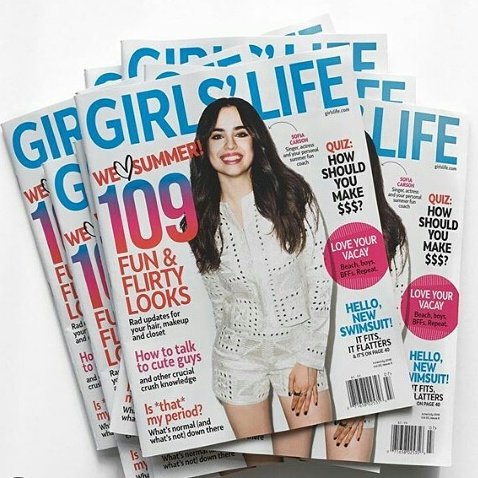 SofiaCarsoonMX's tweet photo. @SofiaCarson @girlslifemag #GLSofia https://t.co/XhnjLM5Dkk