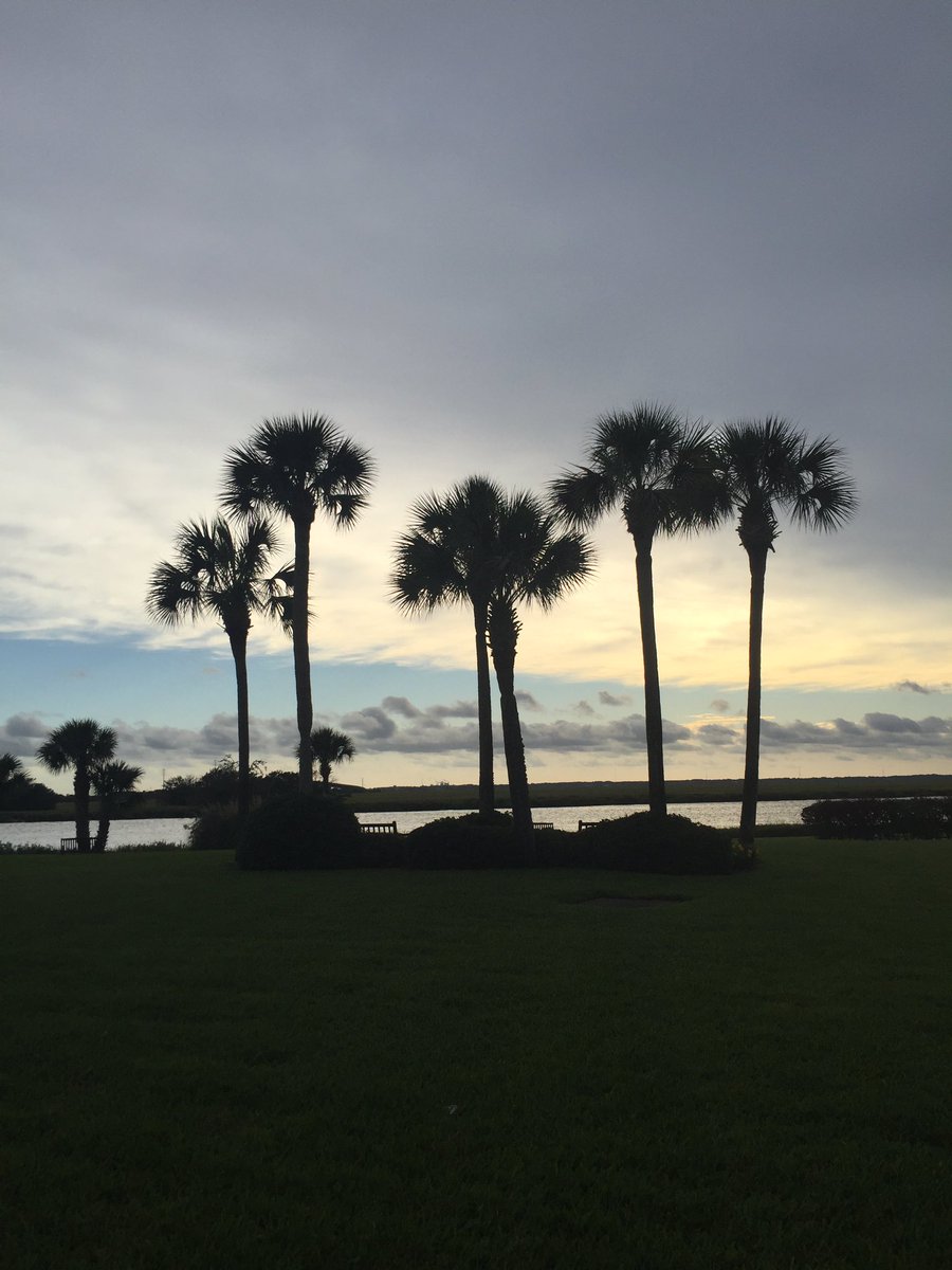 FcaSecc's tweet image. Yep. This is right outside.#seccRISE16