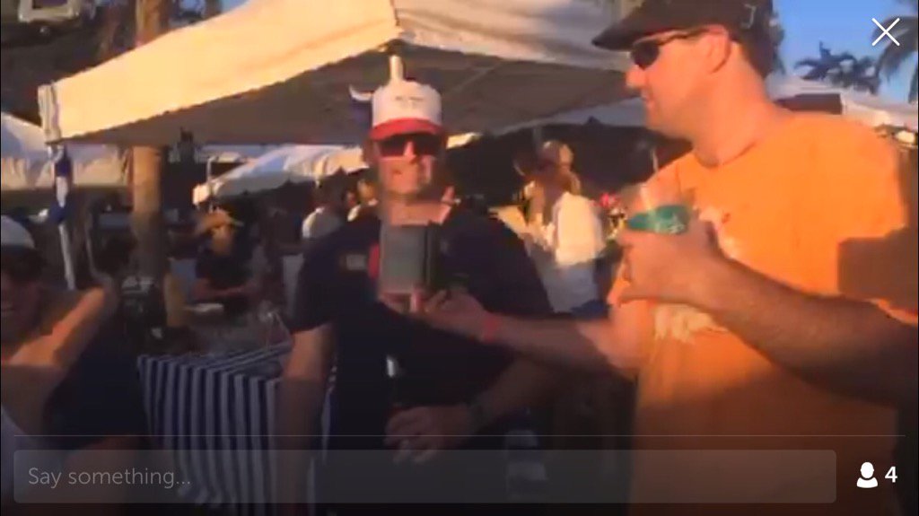 KeyRibOff's tweet image. .@KeyRibOff on #Periscope: The Winner is #kbriboff pscp.tv/w/ahjT6jFBbVF6…