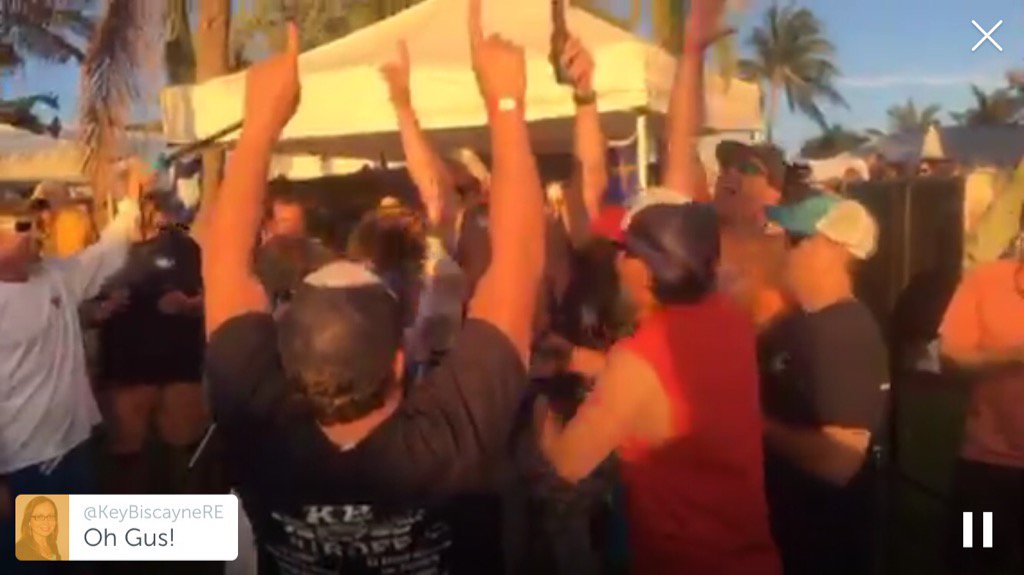 KeyRibOff's tweet image. .@KeyRibOff on #Periscope: The Winner is #kbriboff pscp.tv/w/ahjXXTFBbVF6…