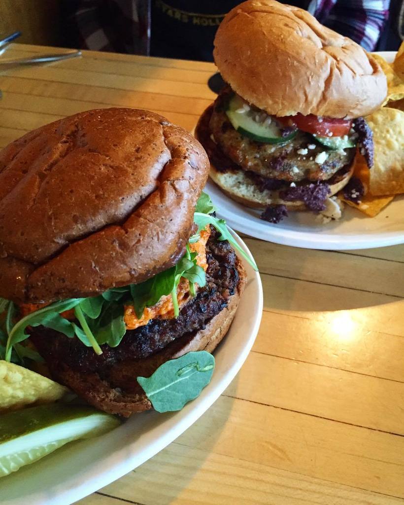 TCDaters's tweet image. Happy National Burger Day to all you carnivores out there! Bryant Lake Bowl hooked us up w… ift.tt/1sV317U