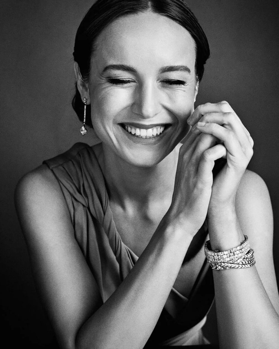 briebeingcute's tweet photo. brie larson is goddamn beautiful https://t.co/Qyjw9Culk8