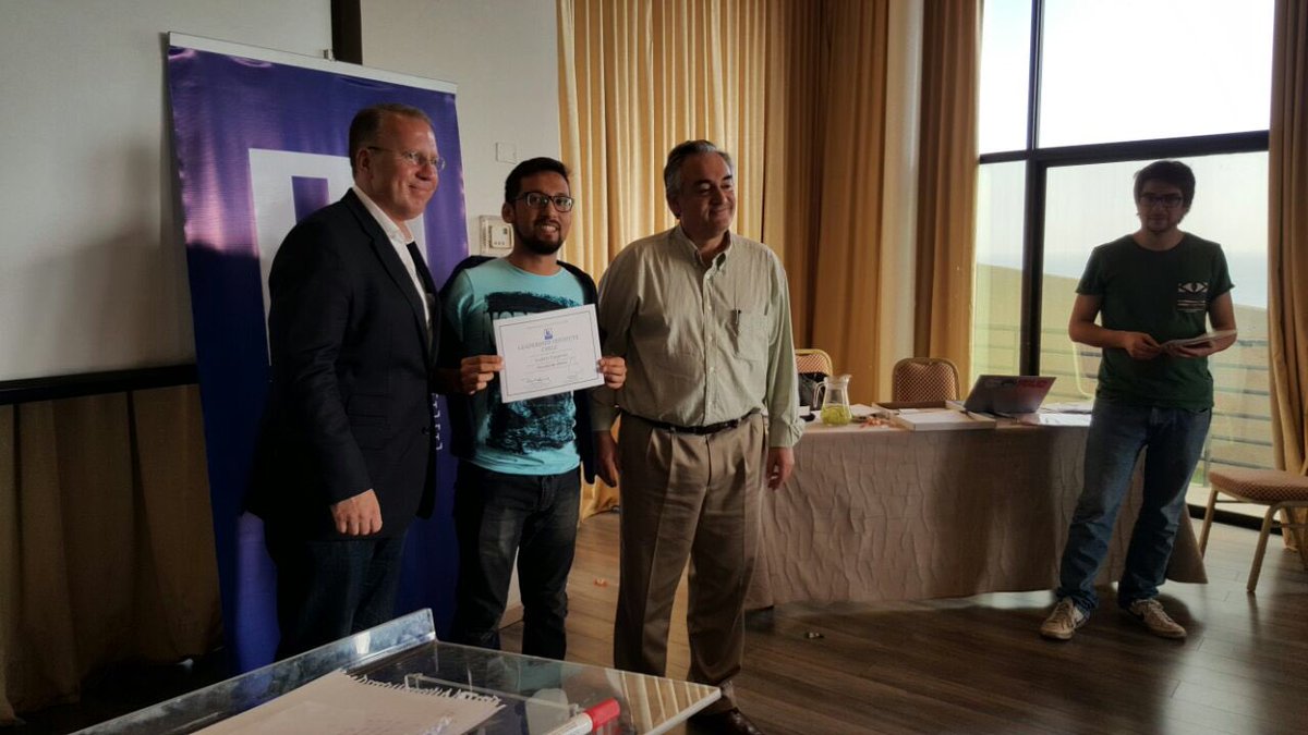 AndresCappona's tweet photo. Dos días agotadores pero reconfortante con los resultados @LeadershipChile https://t.co/2zQJLF5EXd