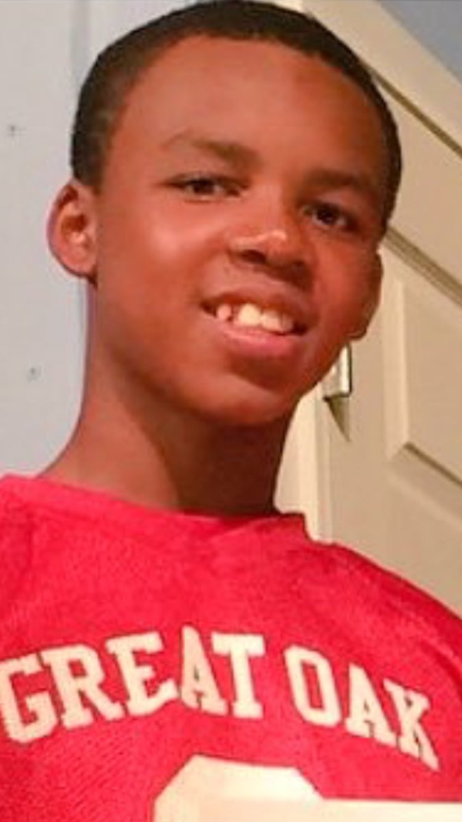 jeromedavisD1's tweet photo. When niggas say they could toast me in bball nigga @dieseld2330 https://t.co/Mb3ybPAquY