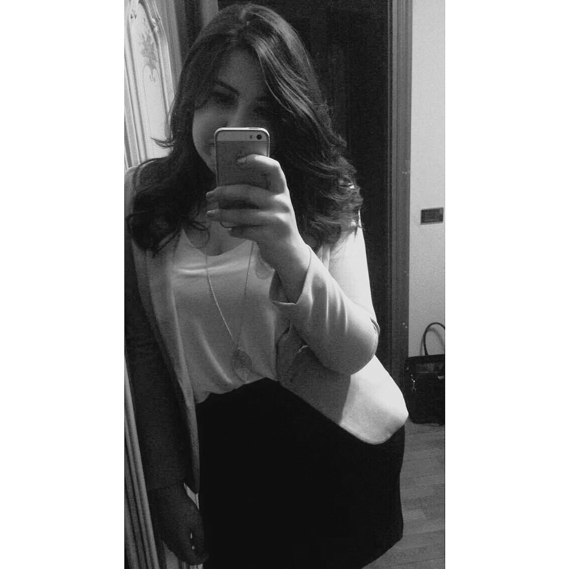 Aly_92's tweet photo. Volevo fare una selfie decente e ho fallito miseramente. #postcresima #stavodormendoinpiedi https://t.co/NZ5OcD8VAb