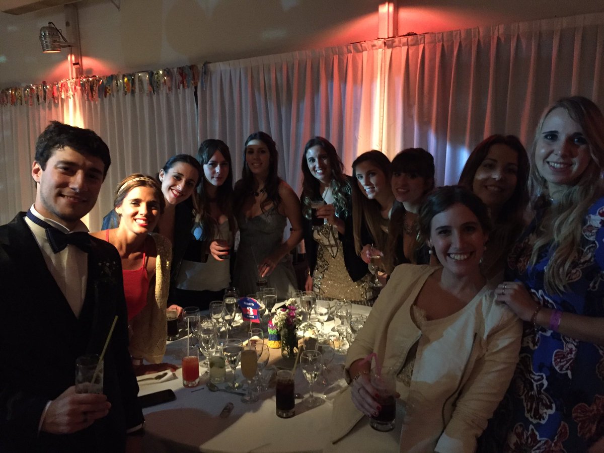 sofialarizza's tweet image. #vynfest