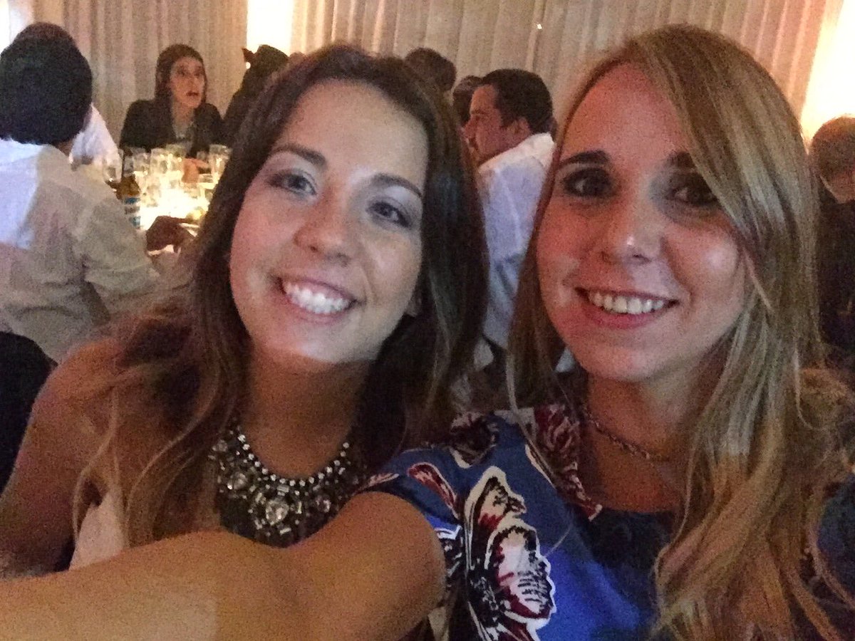 sofialarizza's tweet image. #vynfest