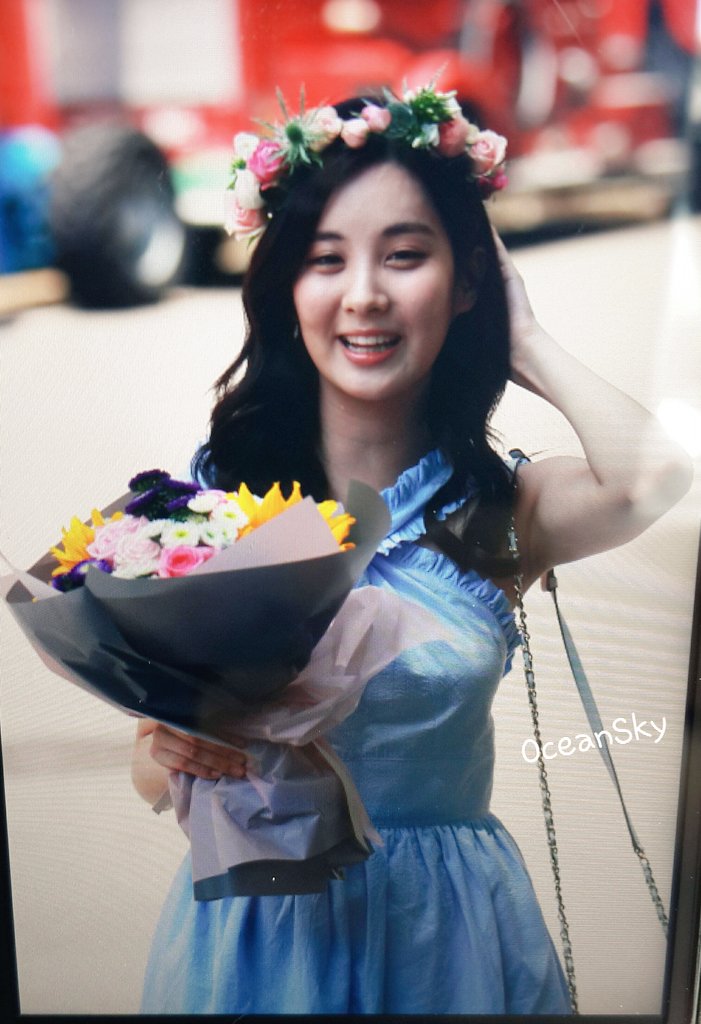 [OTHER][08-12-2015]SeoHyun tham dự vở nhạc kịch mới mang tên "Mamma Mia!" - Page 28 CjmKizGUoAA3Ul6