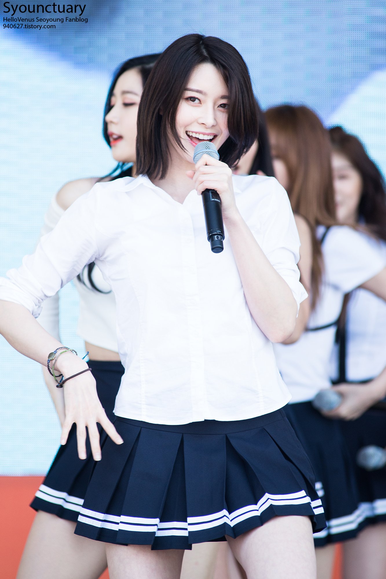 CjmQo8FUUAAfFAL.jpg:orig