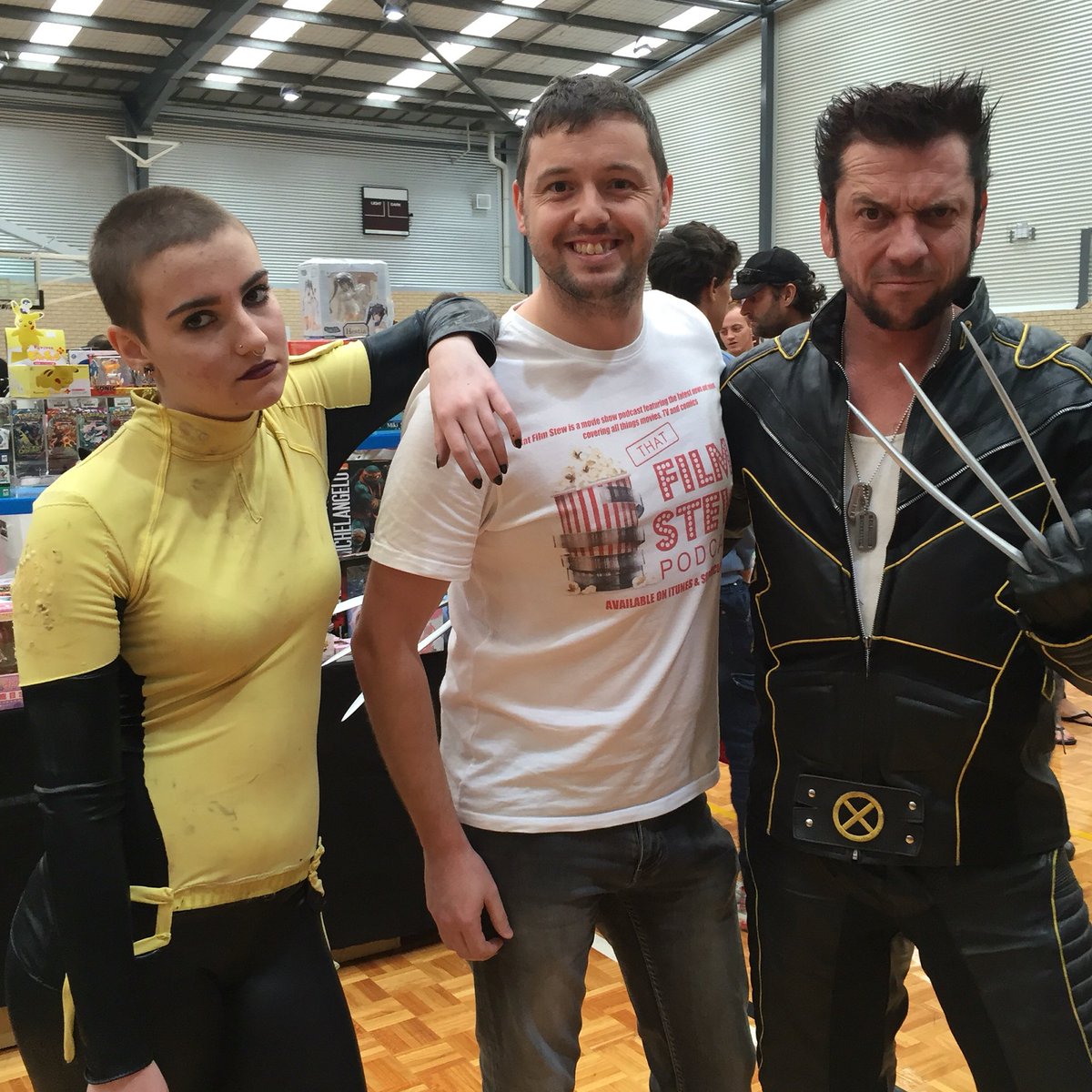 thatfilmstew's tweet photo. Hanging out with #Wolverine @xforcecosplay and Negasonic Teenage Warhead #Marvel #XMen #Cosplay #CollectorZone https://t.co/xLKwAEBV0U