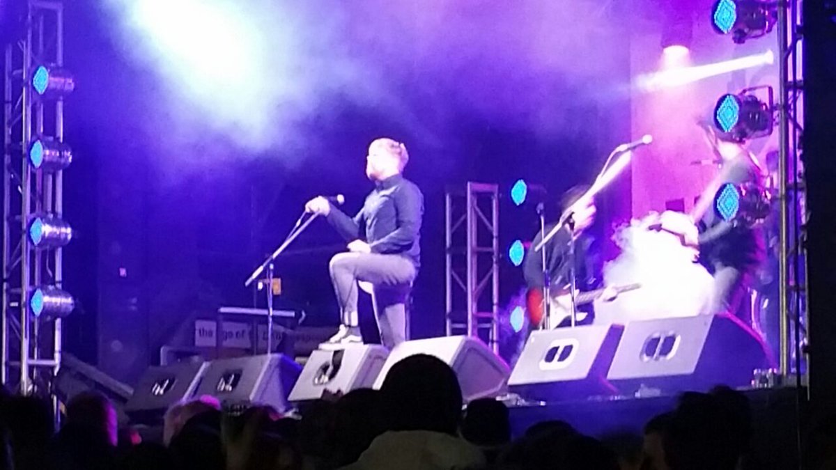 Dankie aan <a href="/FrancoisVanCoke/">Francois van Coke</a> vir 'n fantastiese show Vrydagaand. <a href="/hetta_m4events/">M4 Events&Promotions</a>