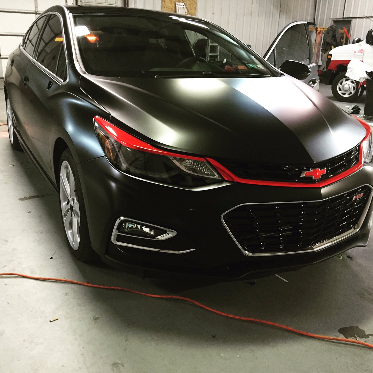 Killing this wrap....
Getting ready for car show In a Few hrs....
#WrapLife #pittsburgh