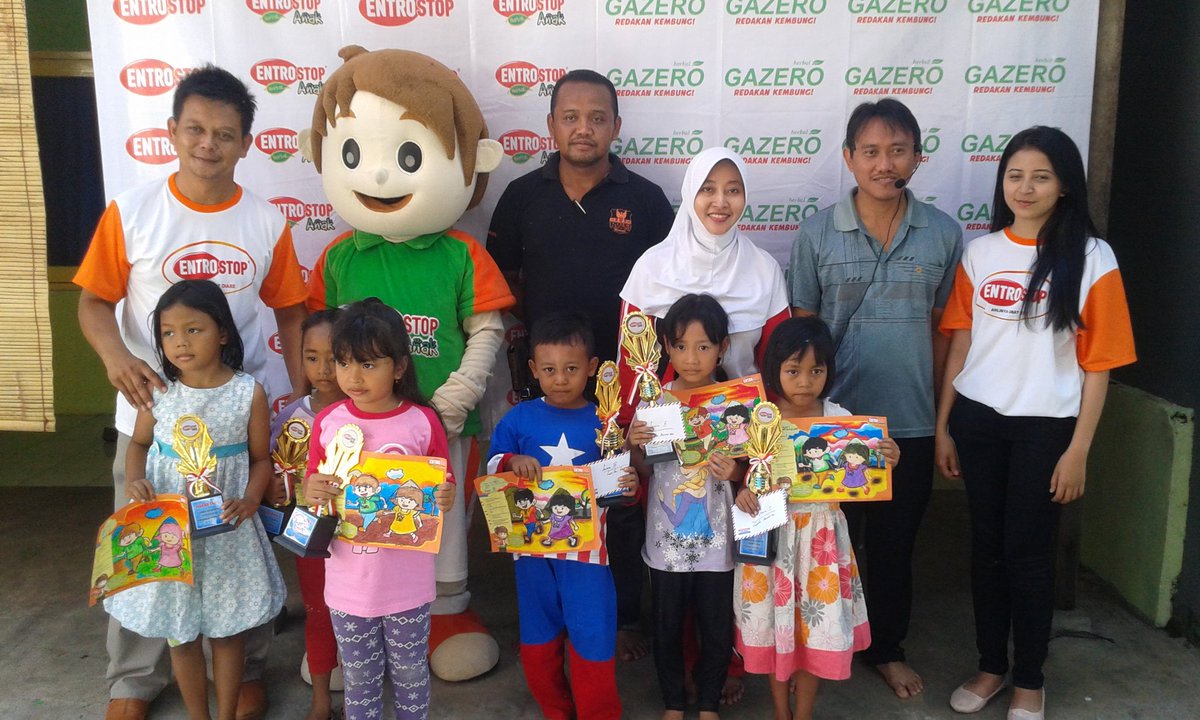 JiluRw's tweet photo. Minggu 29 Mei 16 .Jalan Sehat Promag &amp; Lomba Mewarnai Entrostop Anak di Pasar Minggu BMR Watugede bersama Malang TV https://t.co/wC5DEdmJgW