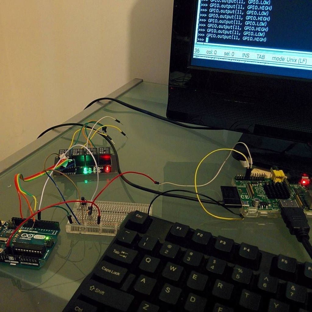 caudalfinIoT's tweet image. Sunday #realcoding with #python on #raspberrypi to #arduino to relay board
#prototyping #IoT by peterwallhead