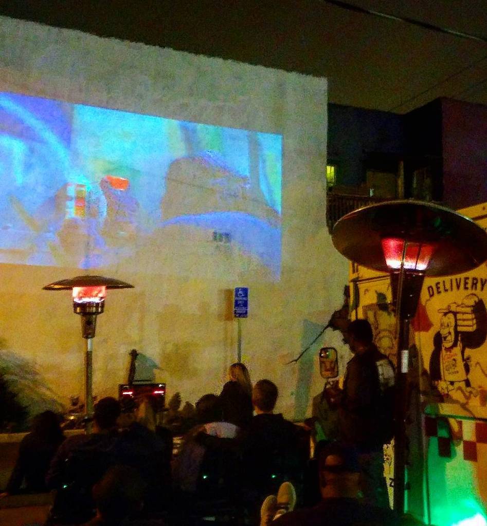 #watching #wildstyle @deliciouspizzahq