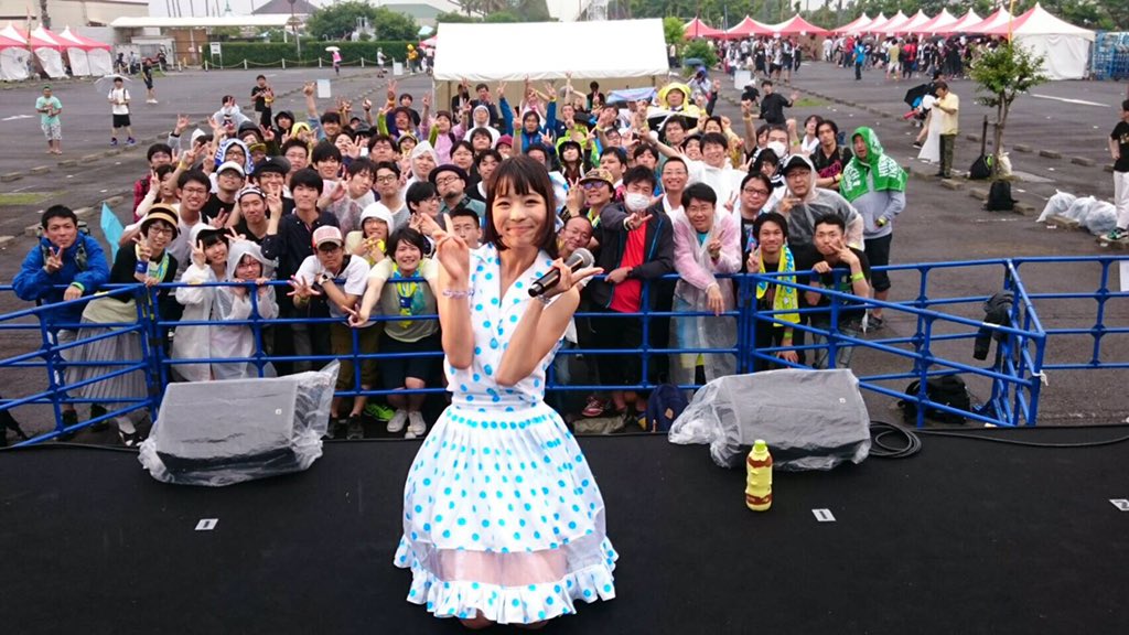 あたらしい寺嶋由芙 淡路島ガールズ ポップ フェスティバル サブステージ終了ヾ ﾟwﾟ ﾉ このあとはブースhで物販 そして15 45 サブステージ でラストですヾ ﾟwﾟ ﾉ いい写真 淡路島で寺嶋